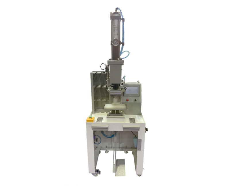 冲孔机（旋转式）